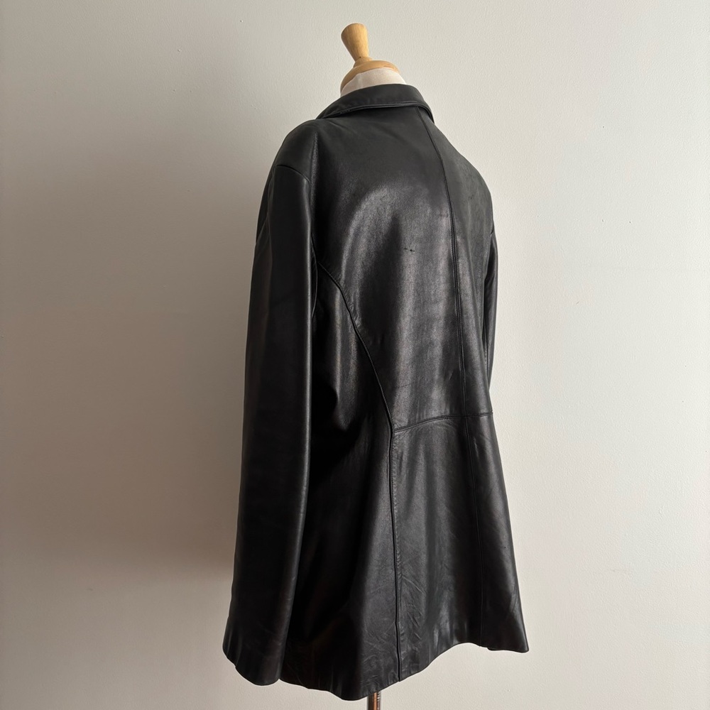 Danier Black Leather Button-Front Coat - Picture 7 of 16